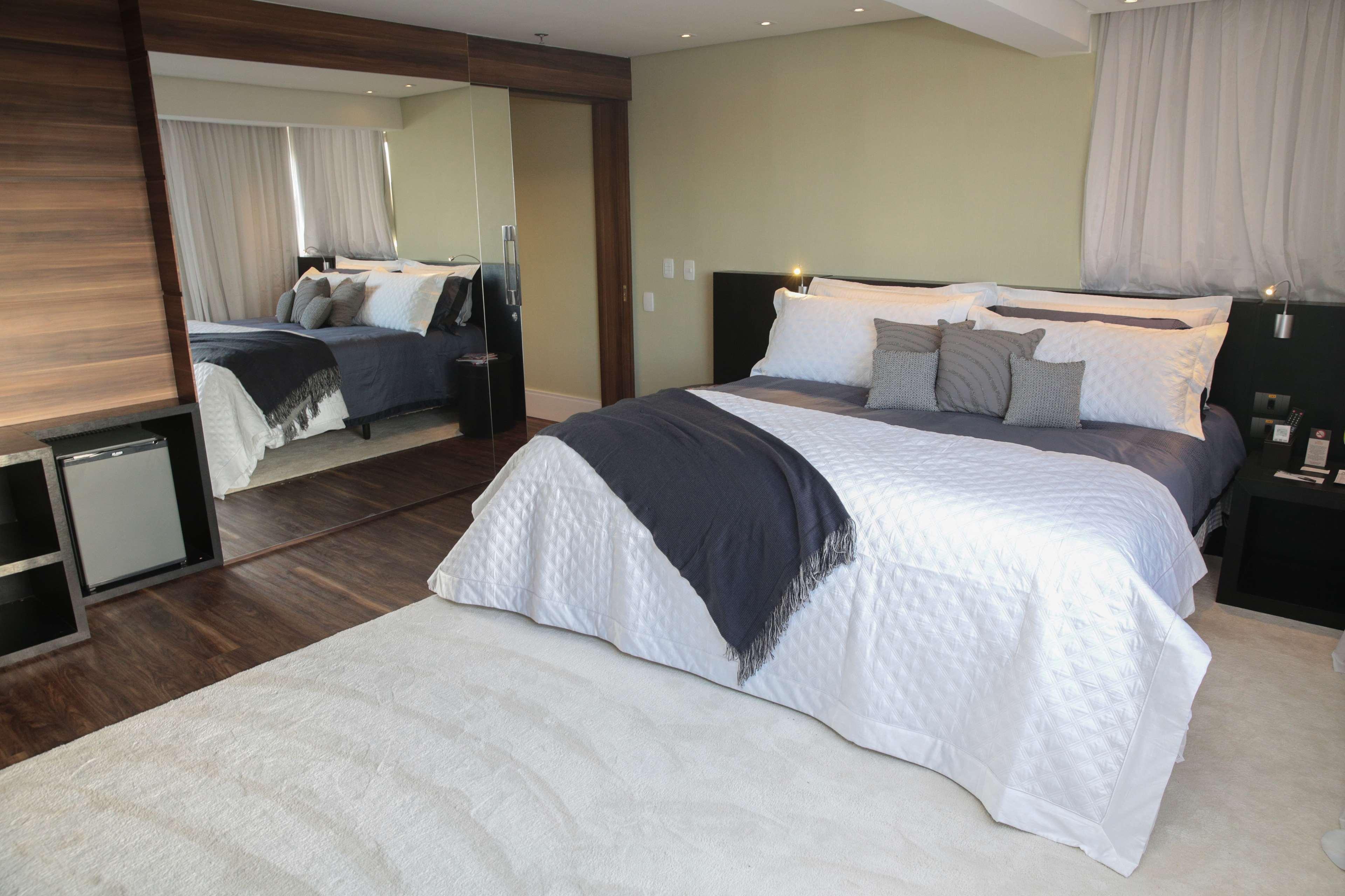 래디슨 호텔 포르투 알레그레 포르투알레그리 외부 사진 A bedroom