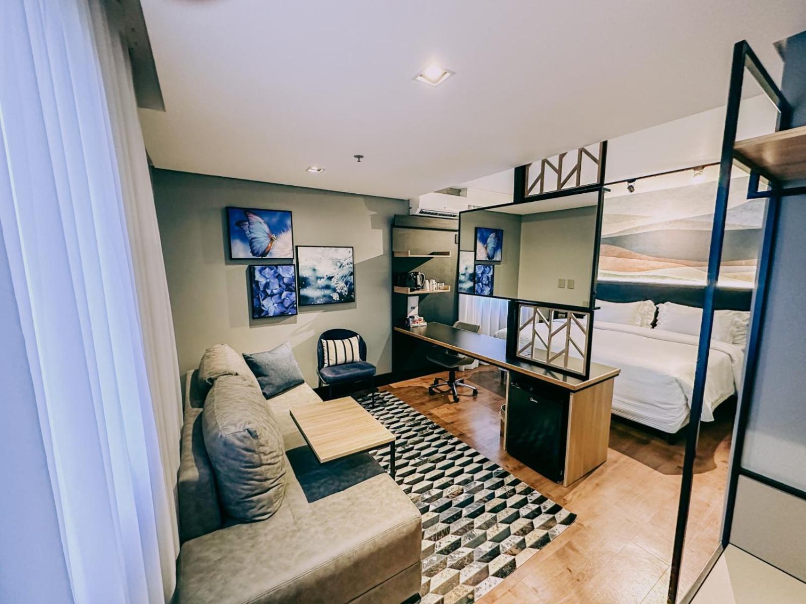 래디슨 호텔 포르투 알레그레 포르투알레그리 외부 사진 A room at the hotel